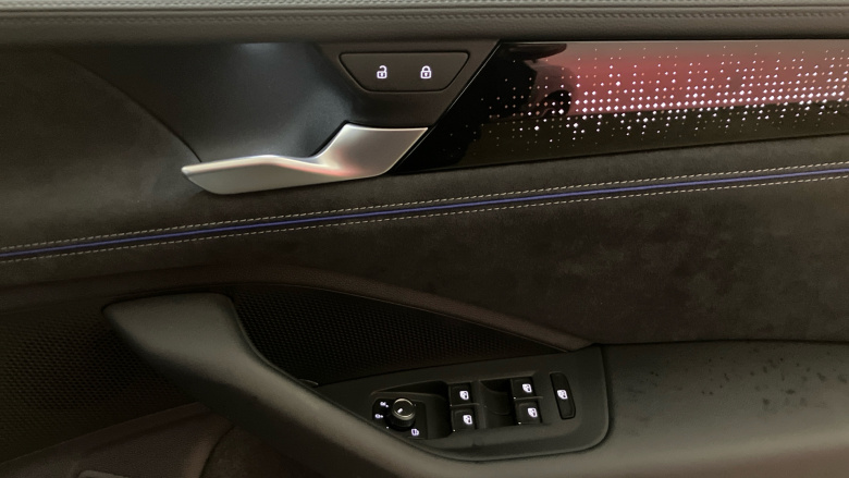 Volkswagen Passat 1.5 eTSI R-Line 5dr DSG Petrol Estate